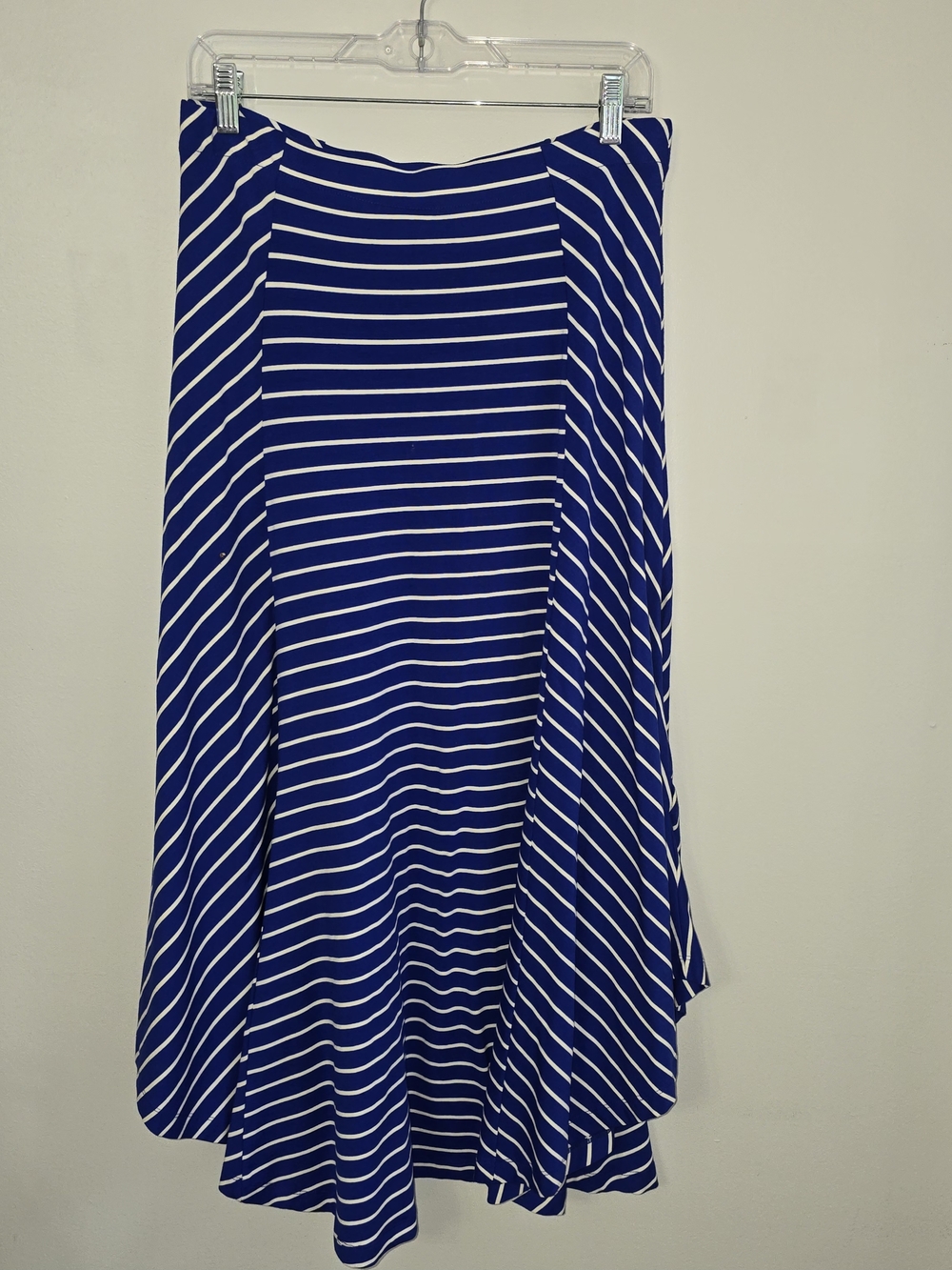 *Chico's maxi skirt blue and white striped pattern pull-on size 8 10